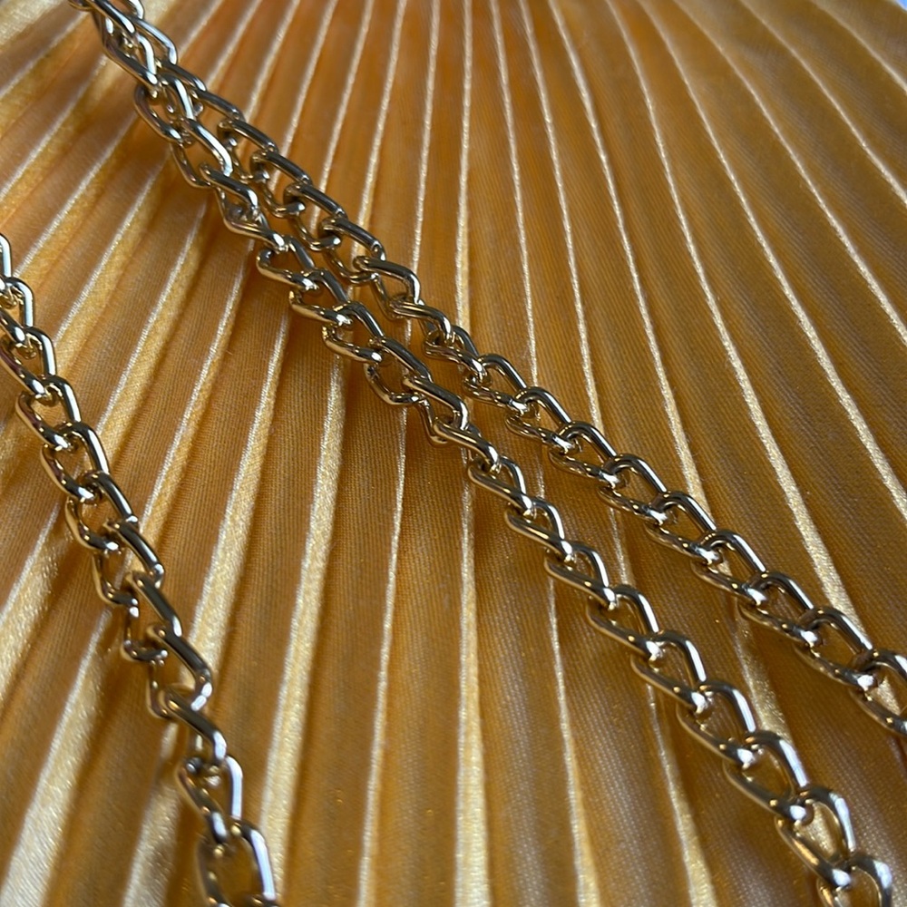 Sasha Gold Satin Pleated small purse w/Gold chain shoulder strap 7.5”W X 5.5”H - Picture 11 of 12